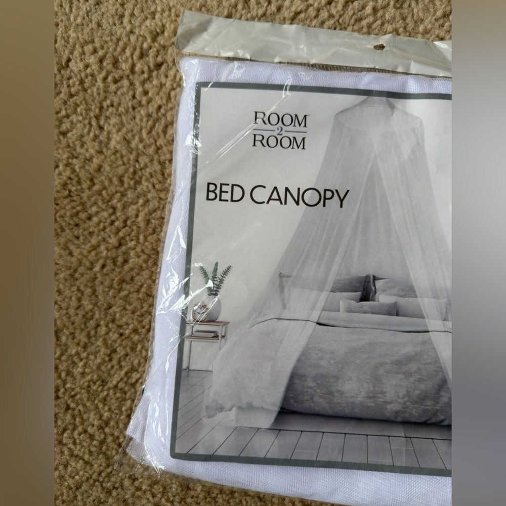 Room to Room White‎ Bed Canopy